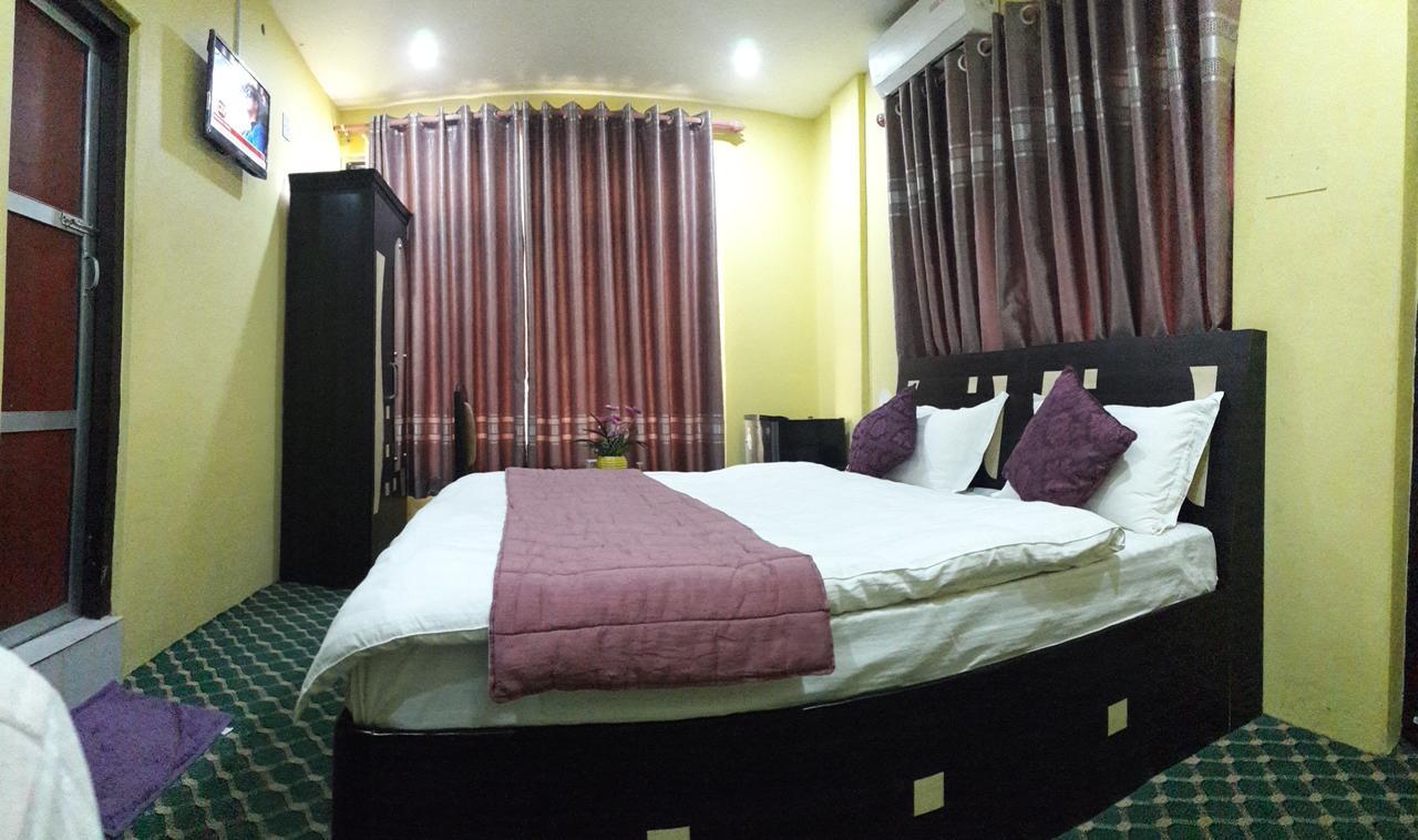 Asian Hotel Μπούτβαλ Εξωτερικό φωτογραφία